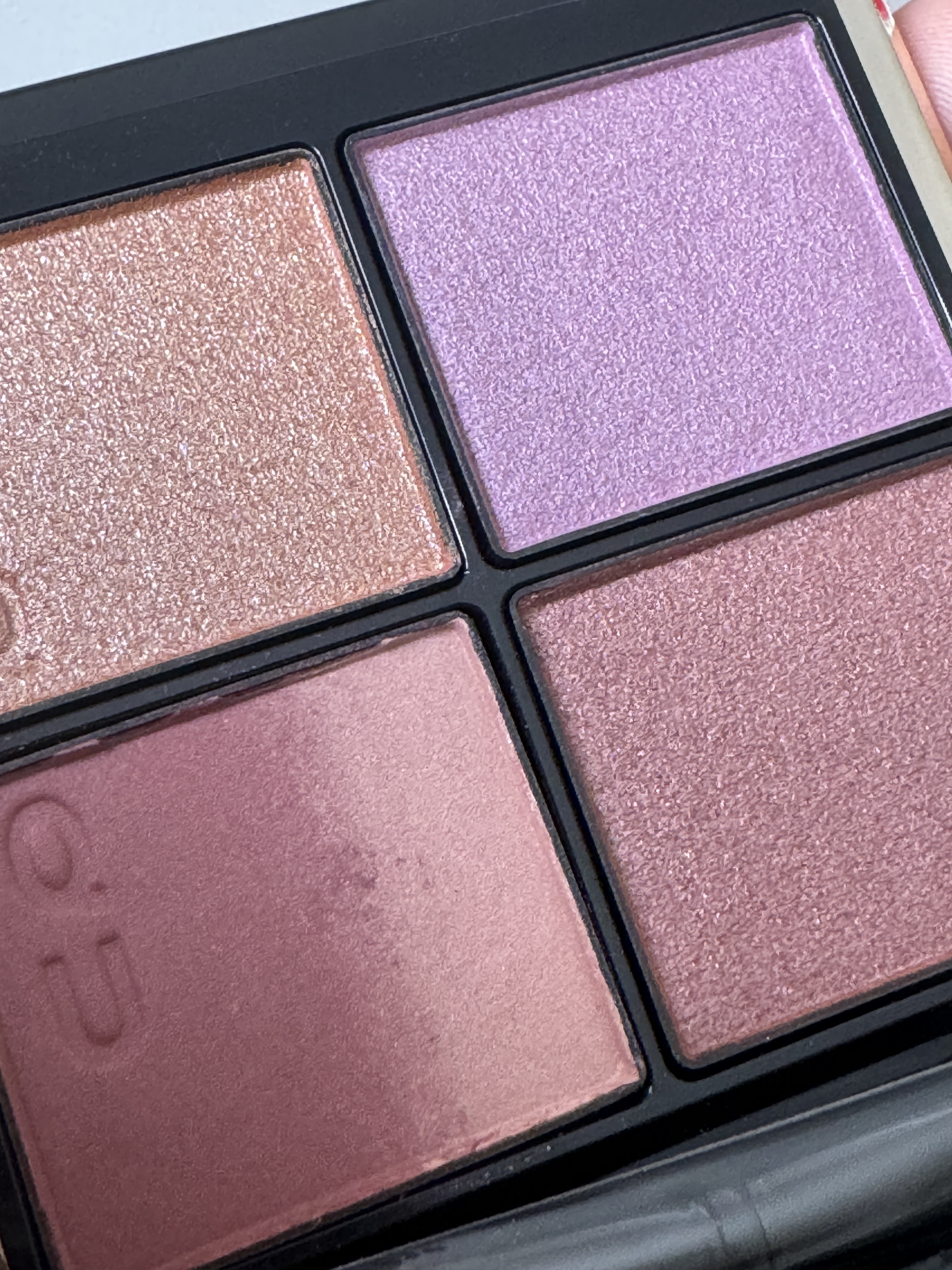 シグニチャー カラー アイズ/SUQQU/アイシャドウパレットを使ったクチコミ（2枚目）