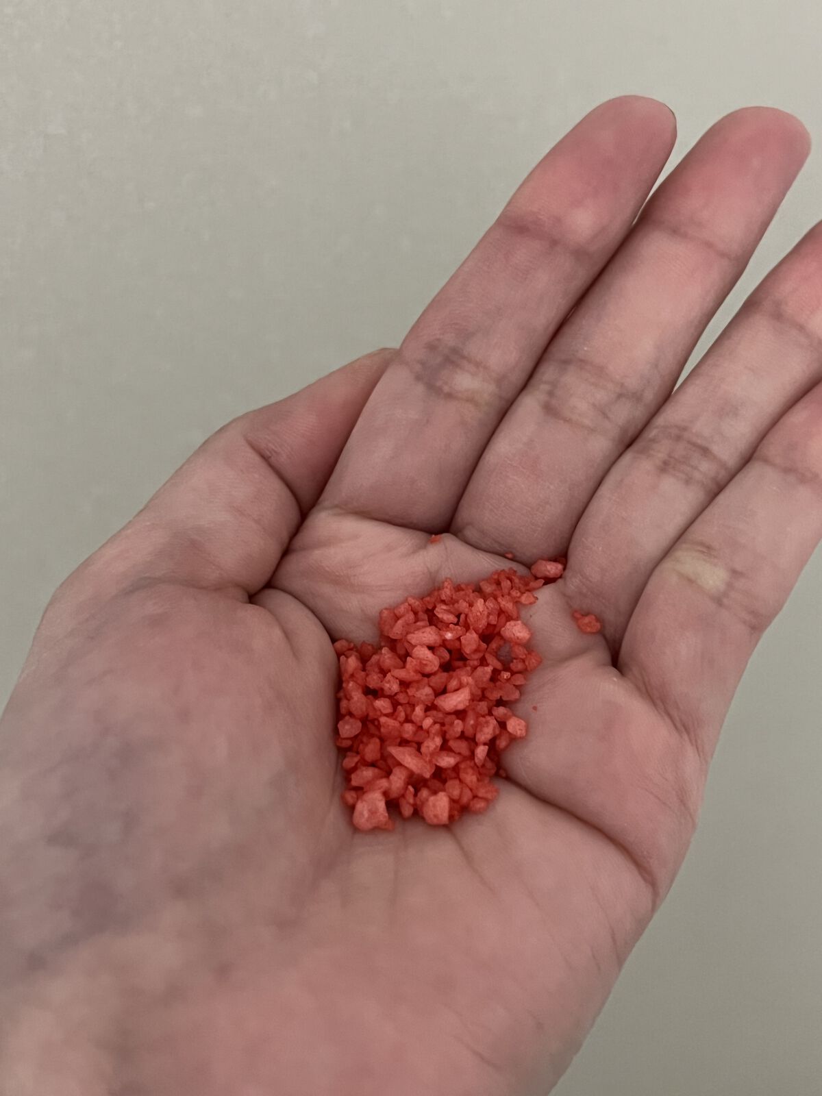 クナイプ グーテエアホールング バスソルト ウィンターグリーン&ワコルダーの香り/クナイプ/無機塩系入浴剤を使ったクチコミ（3枚目）