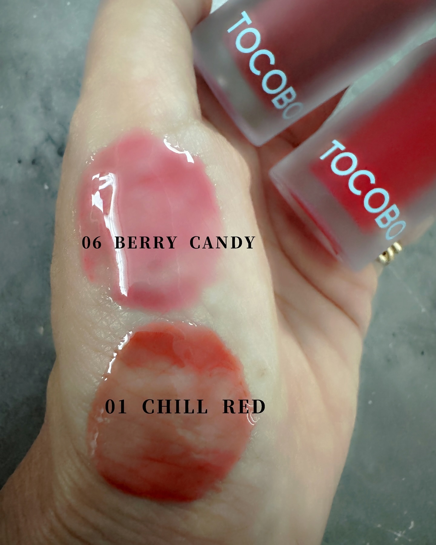 🫦ʾʾʾʾʾʾʾʾʾʾʾʾʾʾʾʾʾʾʾʾ

TOCOBO
ジューシーベリー プランピングリップオイル

新作ででたばかり〜🫦

今回は、01番と06番

ガラス玉のように輝く💄
ひと塗りでつやつやん❤️
透明感のあるクールなベリーカ