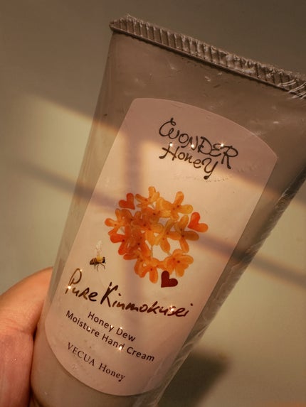 ワンダーハニー とろとろハンドクリーム ピュアキンモクセイ/VECUA Honey/ハンドクリームを使ったクチコミ(1枚目)