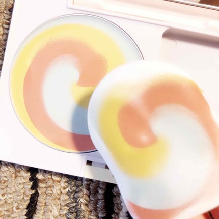 カラーブレンドグローファンデーション/ディエム クルール/クリーム・エマルジョンファンデーションを使ったクチコミ(2枚目)