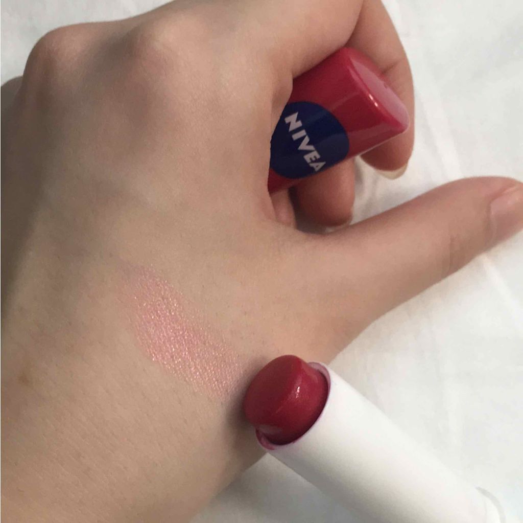 ニベア リップケアシャインシリーズ(韓国限定)/NIVEA(海外)/リップクリームを使ったクチコミ（2枚目）