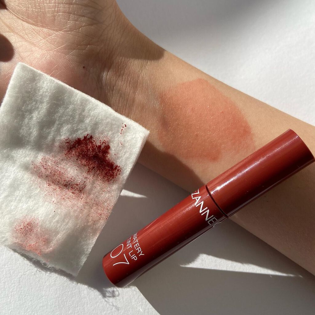 ウォータリーティントリップ/CEZANNE/リップティントを使ったクチコミ（3枚目）