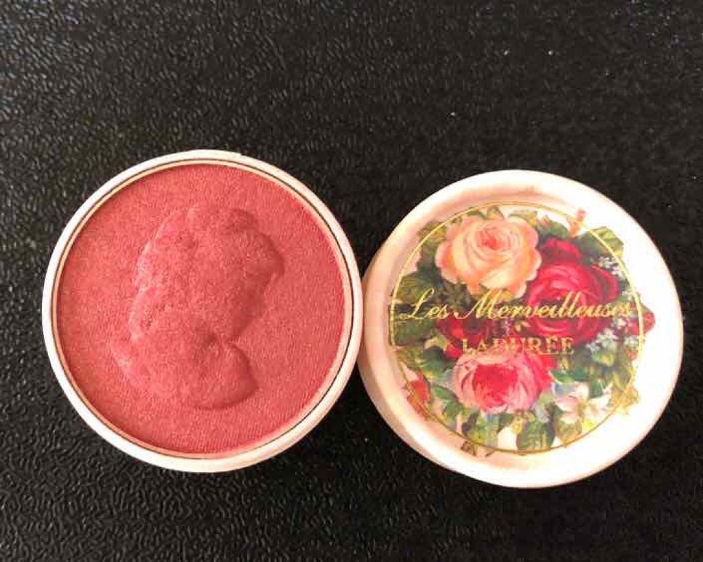 ミニ プレスト チークカラー/レ・メルヴェイユーズ ラデュレ/パウダーチークを使ったクチコミ（1枚目）