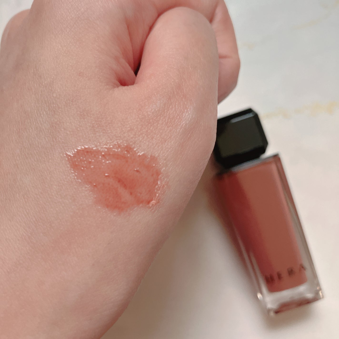 センシュアルヌードグロス/HERA/リップグロスを使ったクチコミ(3枚目)