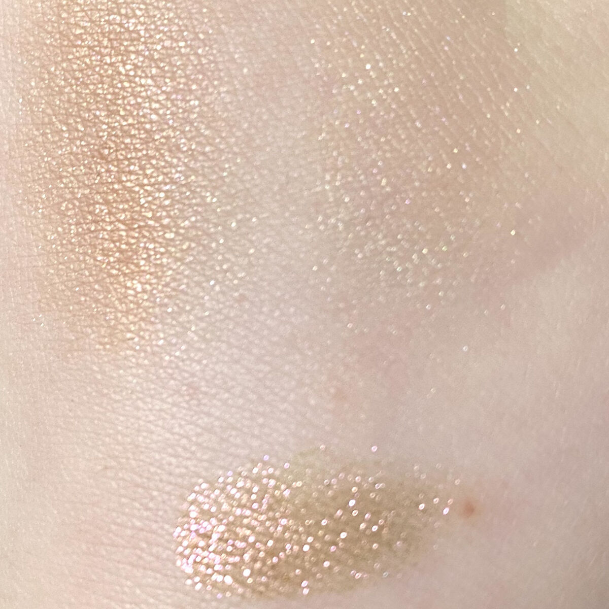 ヴォリュプテ ティントインバーム No.10 セドゥースミーピンク/YVES SAINT LAURENT BEAUTE/口紅を使ったクチコミ（3枚目）