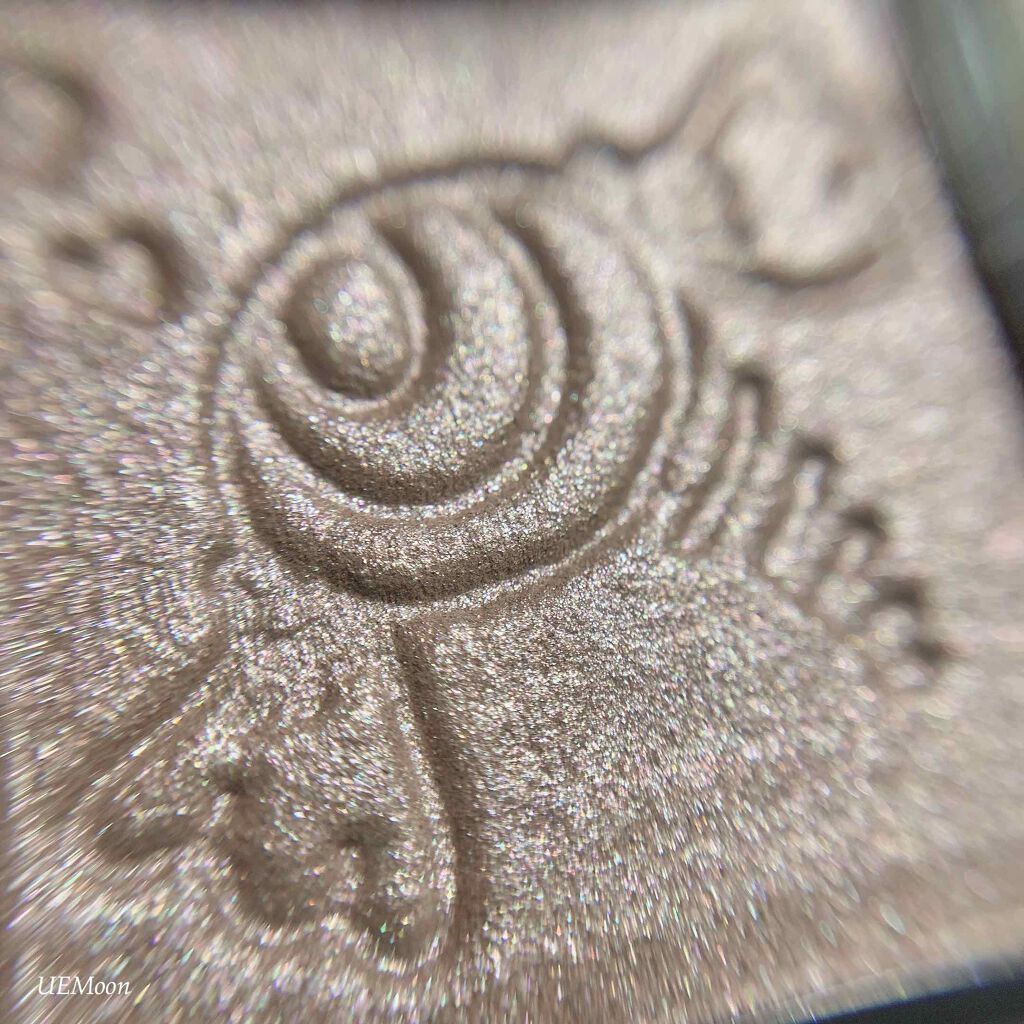 Galaxy Shadow(ギャラクシーシャドウ)/LB/単色アイシャドウを使ったクチコミ(4枚目)