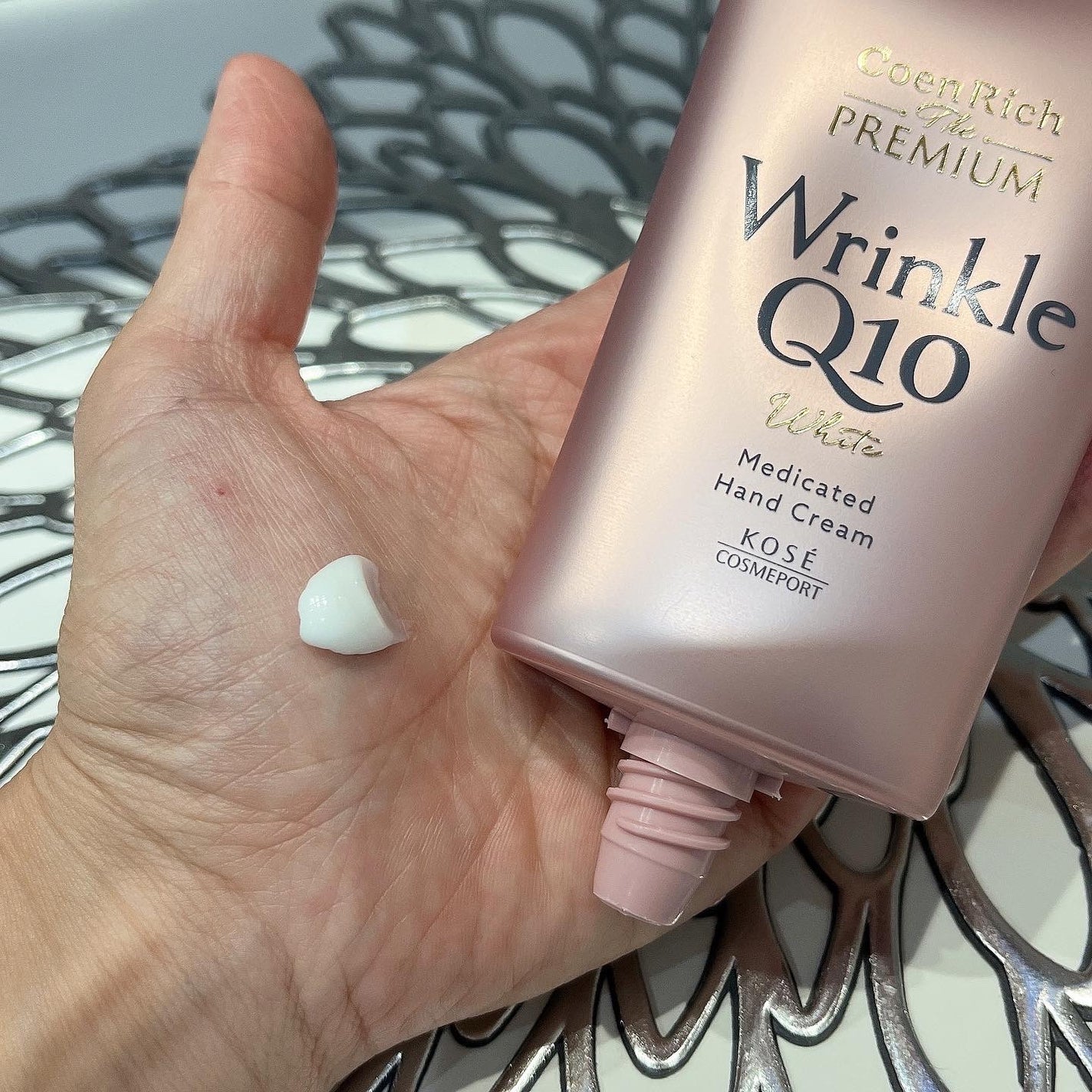 コエンリッチ ザ プレミアム 薬用CICAリペア ハンドクリーム/コエンリッチQ10/ハンドクリームを使ったクチコミ(5枚目)