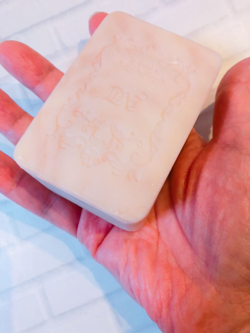 薔薇はちみつ石鹸/麗凍化粧品/洗顔石鹸を使ったクチコミ(2枚目)