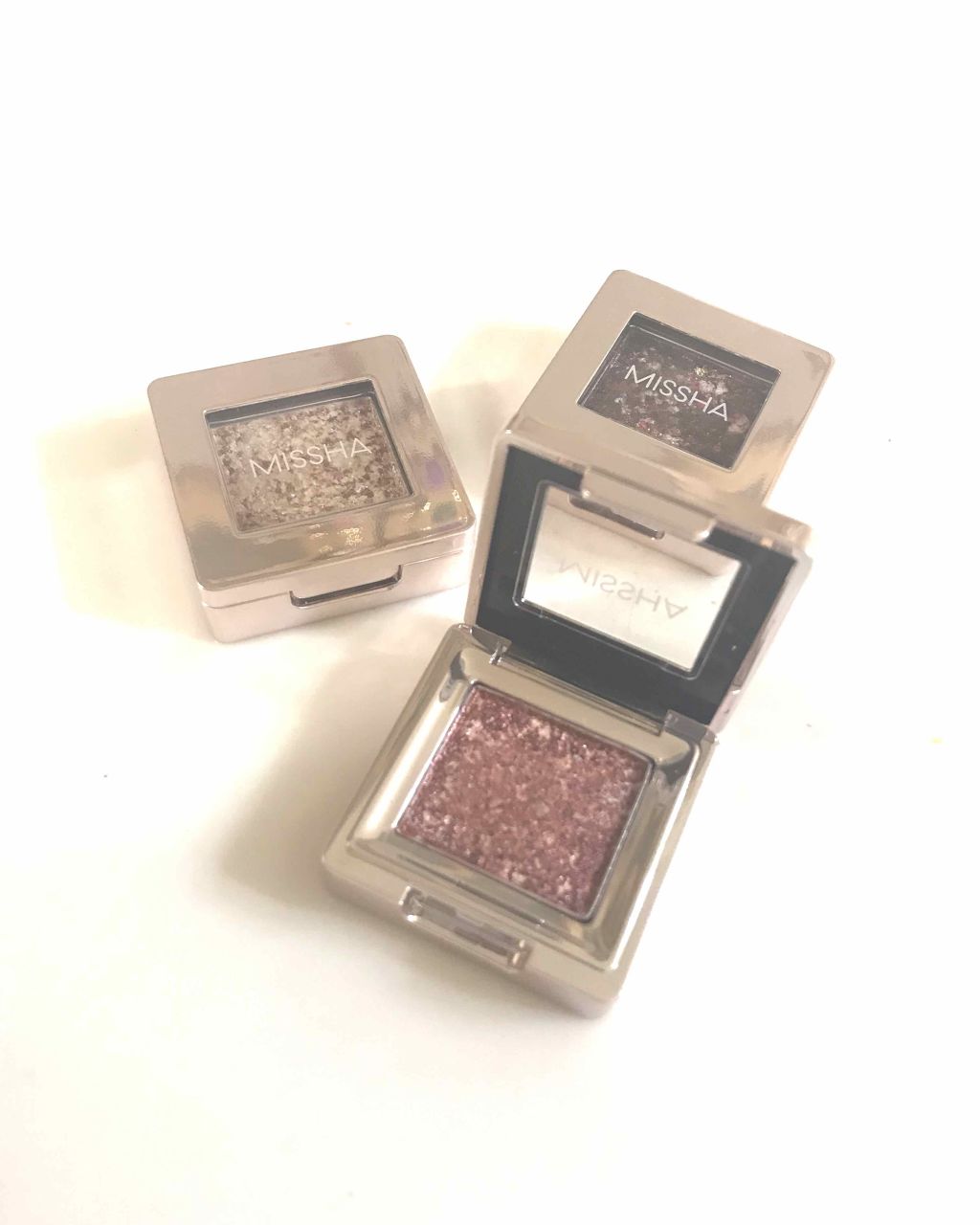 グリッタープリズム シャドウ/MISSHA/グリッターを使ったクチコミ（1枚目）