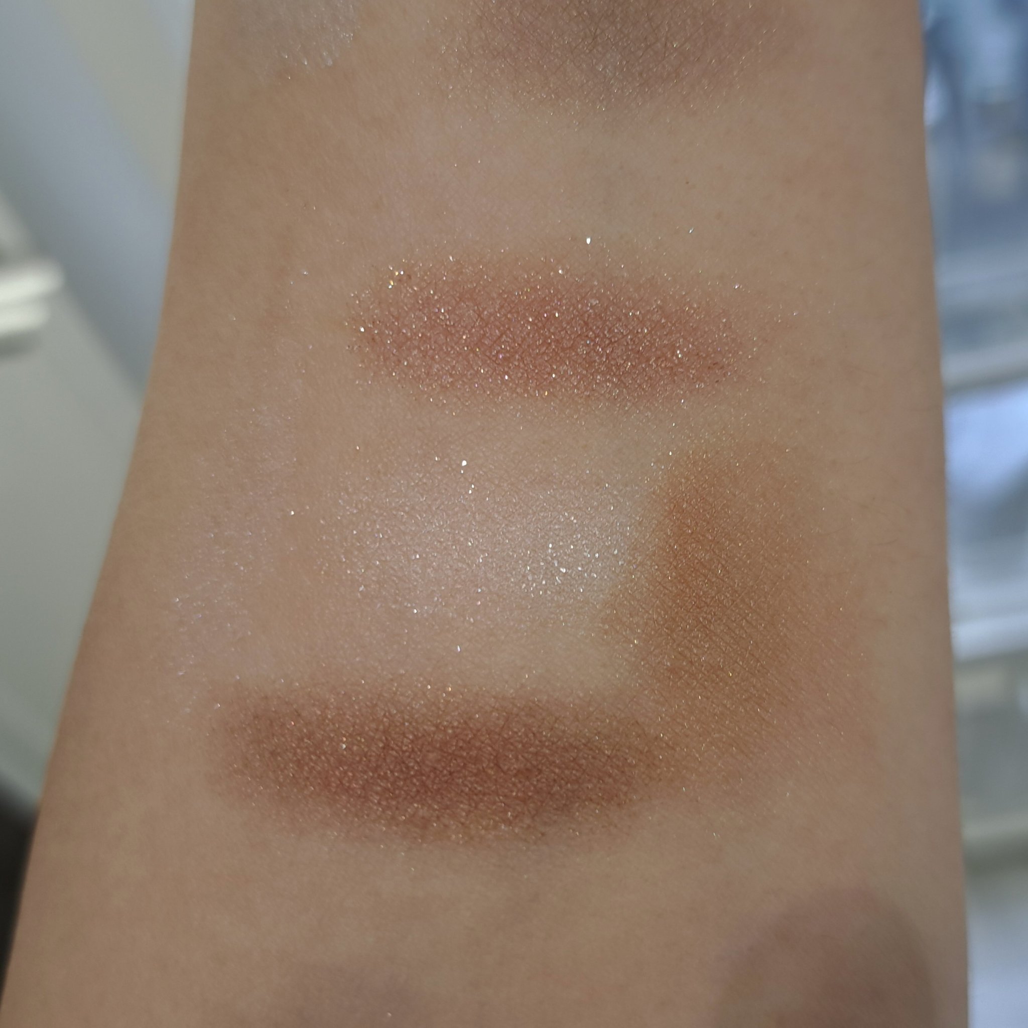 ジルスチュアート ブルームクチュール アイズ/JILL STUART/アイシャドウパレットを使ったクチコミ（3枚目）