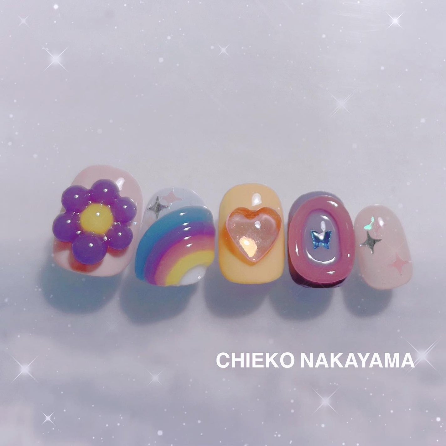 なかやまちえこ on LIPS 「Fancy♡365日ネイル299日め⠀⠀#nail#nails..」(1枚目)