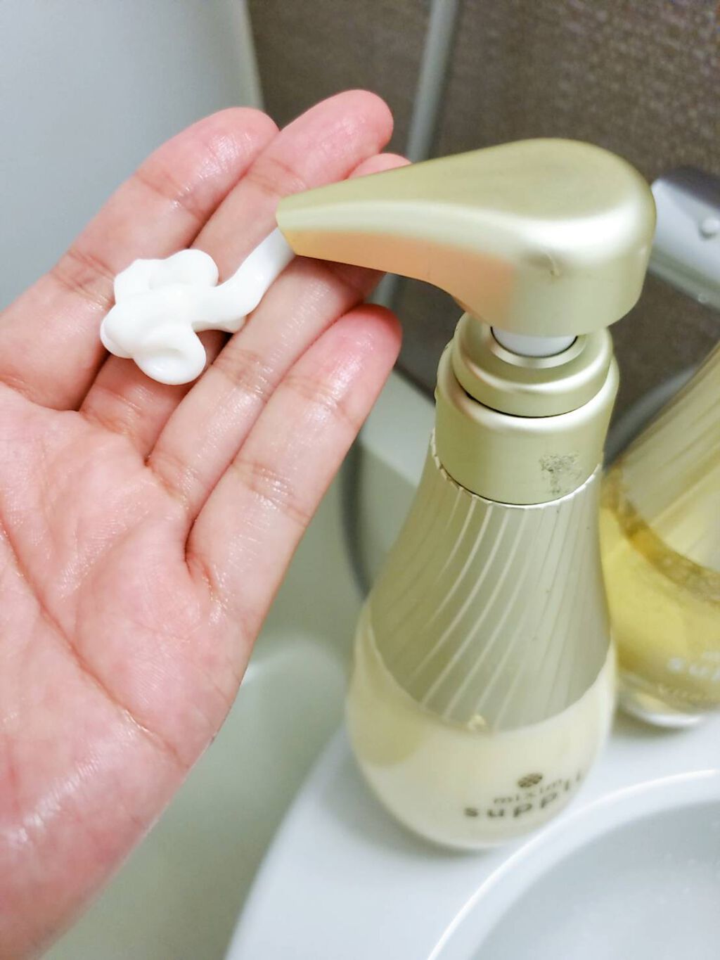 ビタミン リペアシャンプー／コラーゲン リペアヘアトリートメント/mixim suppli/市販シャンプーを使ったクチコミ（1枚目）