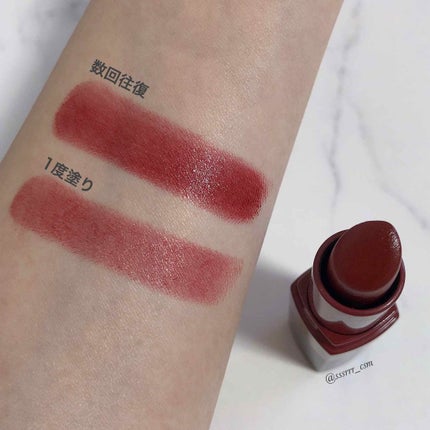 クラッシュド リップ カラー/BOBBI BROWN/口紅を使ったクチコミ(2枚目)