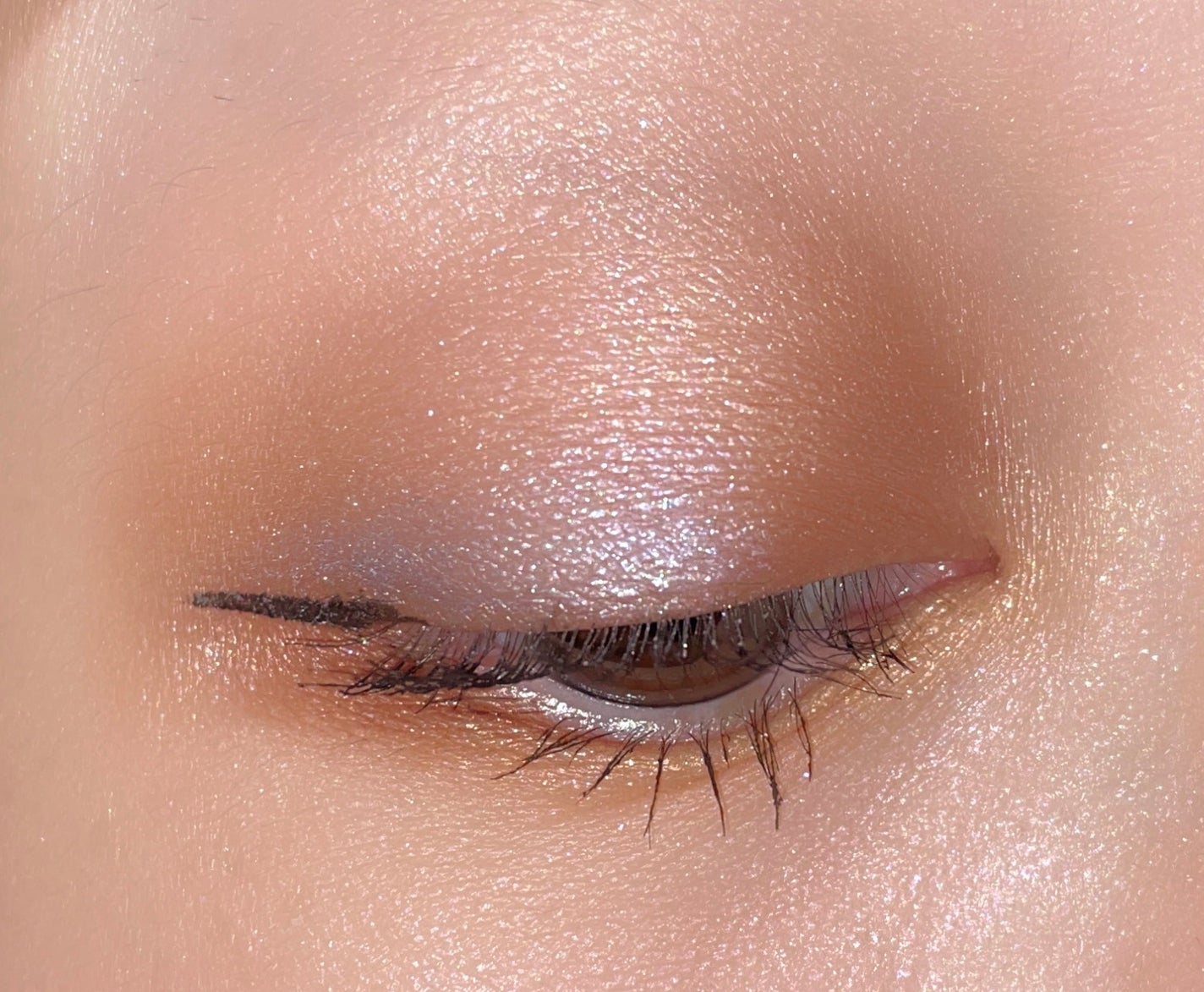 セルヴォーク ヴォランタリー アイズ/Celvoke/単色アイシャドウを使ったクチコミ(3枚目)