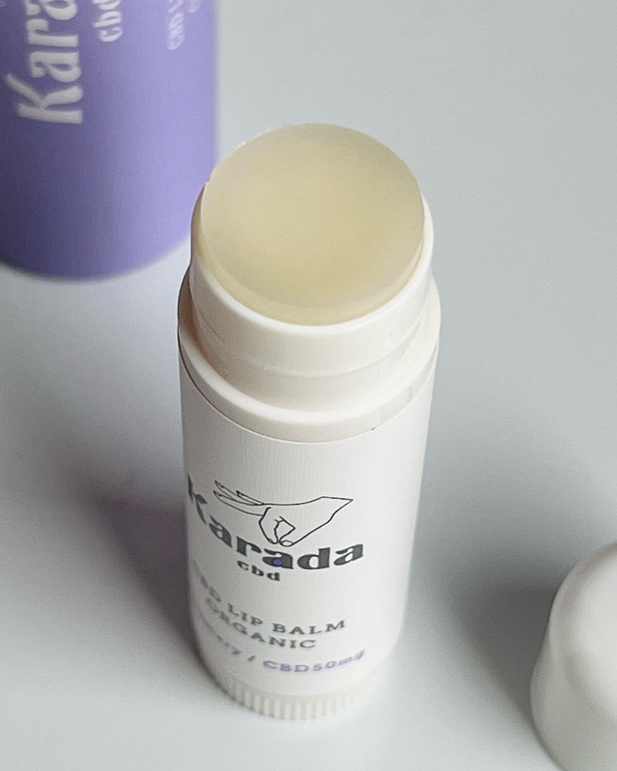 CBDリップバーム/KARADA CBD/リップバームを使ったクチコミ（2枚目）