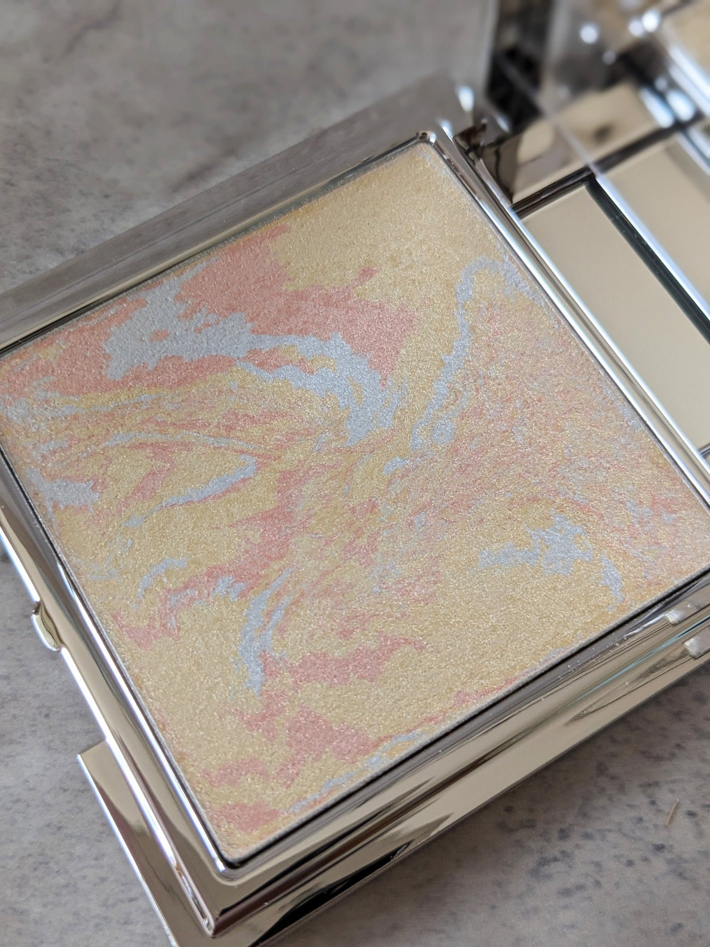 コスメ大好き☆きらら on LIPS 「DEARDAHLIA(@deardahlia_japan)のス..」(6枚目)