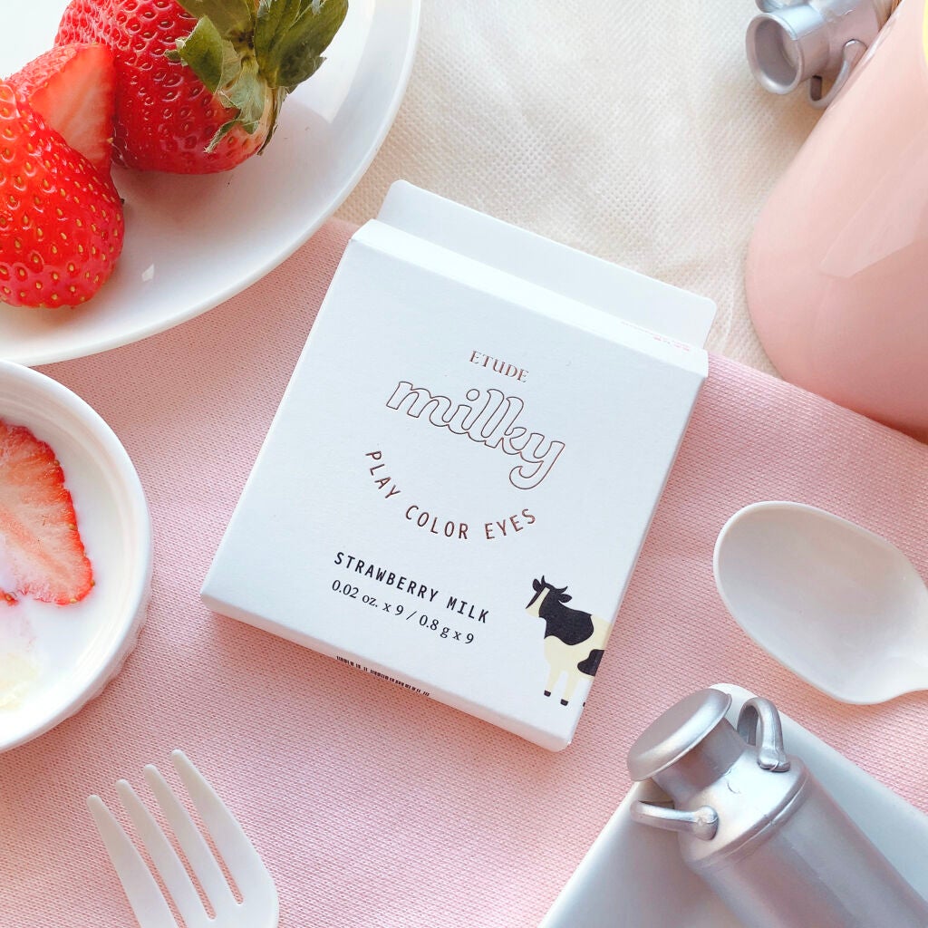 プレイカラーアイズ ≪ミルキーコレクション≫/ETUDE/アイシャドウパレットを使ったクチコミ(2枚目)