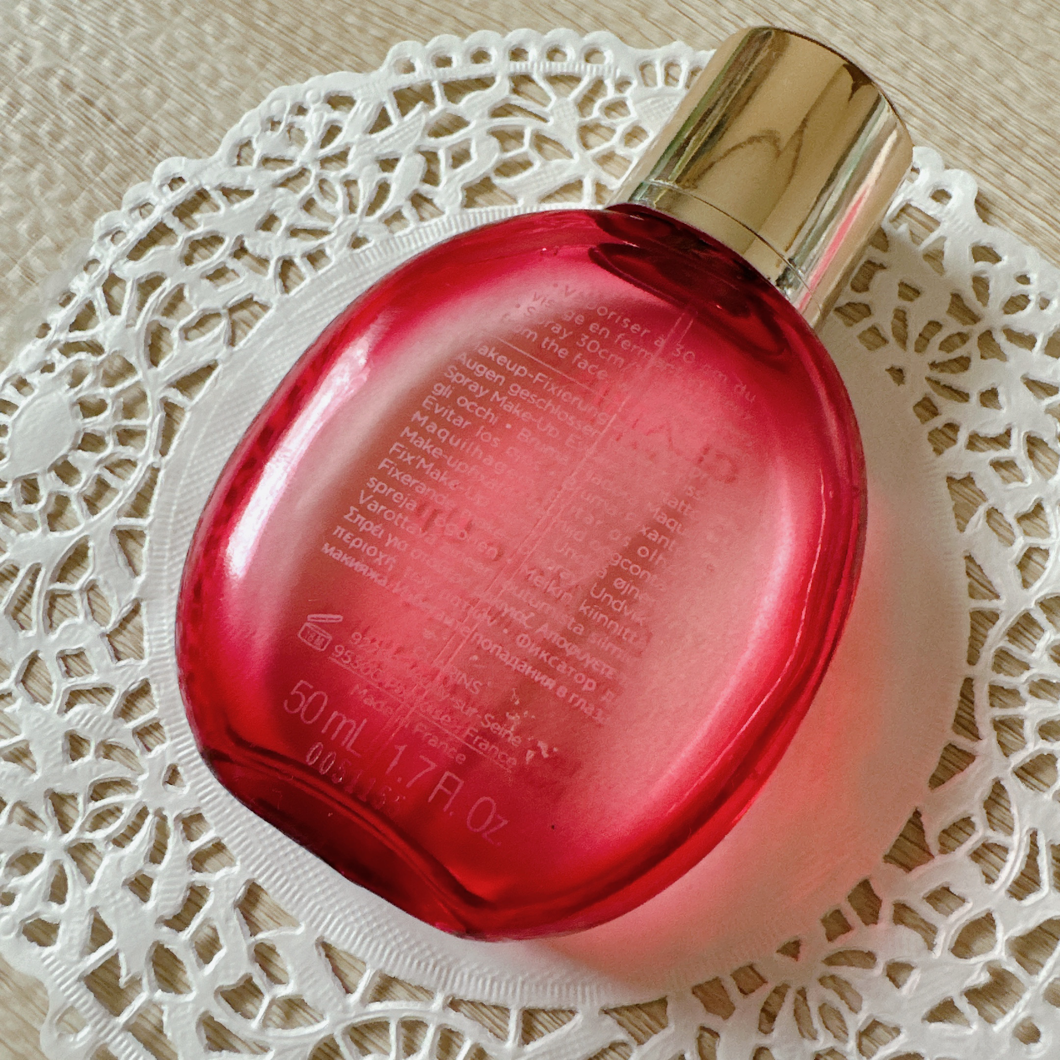 フィックス メイクアップ/CLARINS/ミスト状化粧水を使ったクチコミ（3枚目）