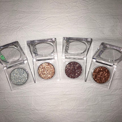THE SHOCKING BEAM GLITTER/TONYMOLY/単色アイシャドウを使ったクチコミ(3枚目)