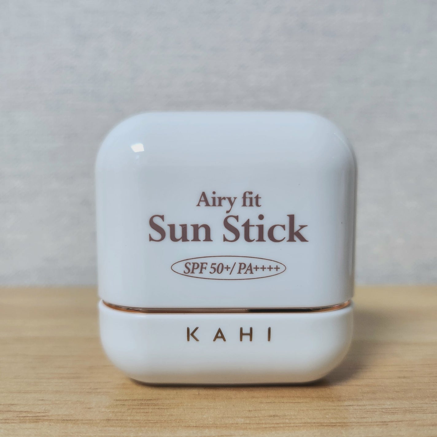 エアリーフィットサンスティック/KAHI/日焼け止めスティックを使ったクチコミ(1枚目)