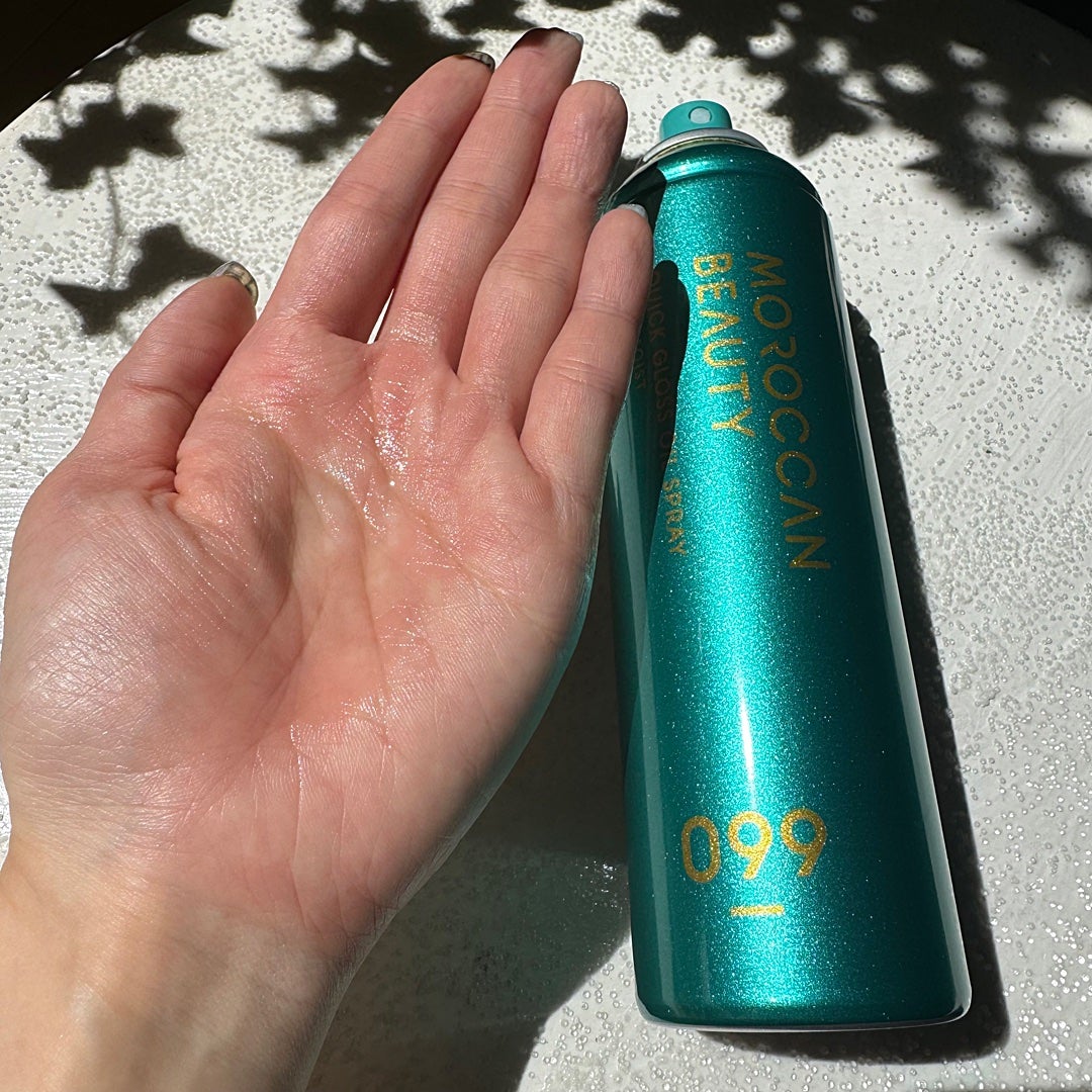 モロッカンビューティ ディープモイスト クイックグロス オイルスプレー/モロッカンビューティ/ヘアスプレーを使ったクチコミ(5枚目)