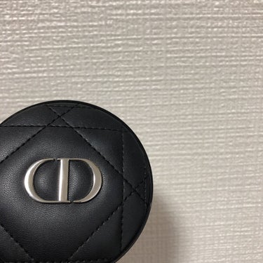 ディオールスキン フォーエヴァー グロウ クッション/Dior/クッションファンデーションを使ったクチコミ（3枚目）