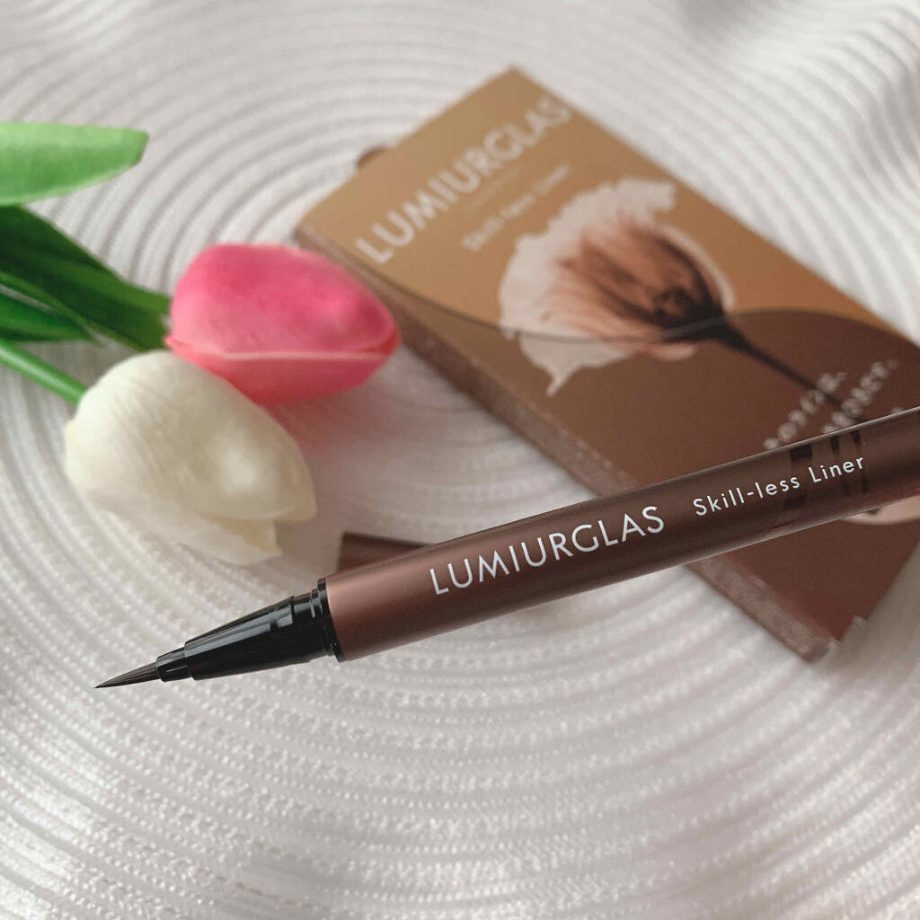 スキルレスライナー/LUMIURGLAS/リキッドアイライナーを使ったクチコミ（2枚目）