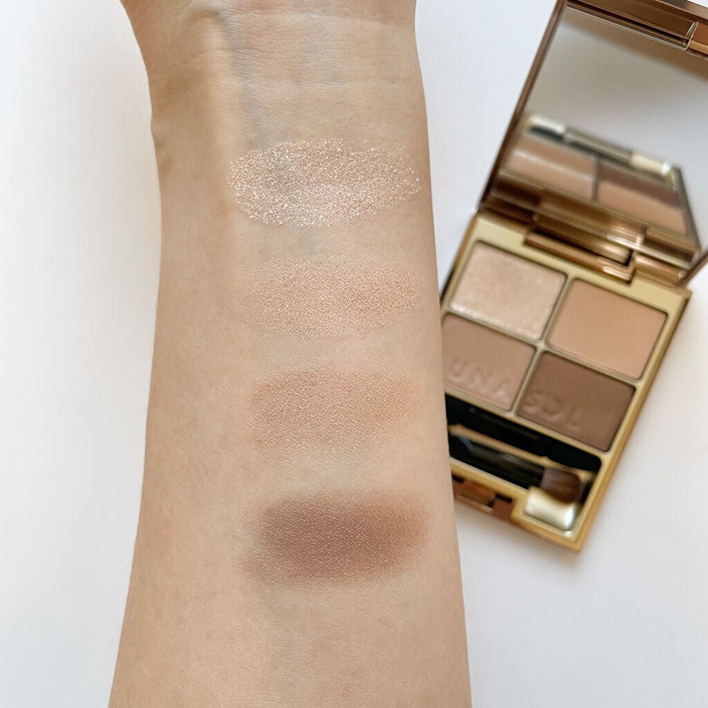 スキンモデリングアイズ/LUNASOL/アイシャドウパレットを使ったクチコミ(3枚目)