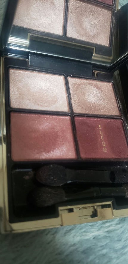 デザイニング カラー アイズ/SUQQU/アイシャドウパレットを使ったクチコミ(2枚目)