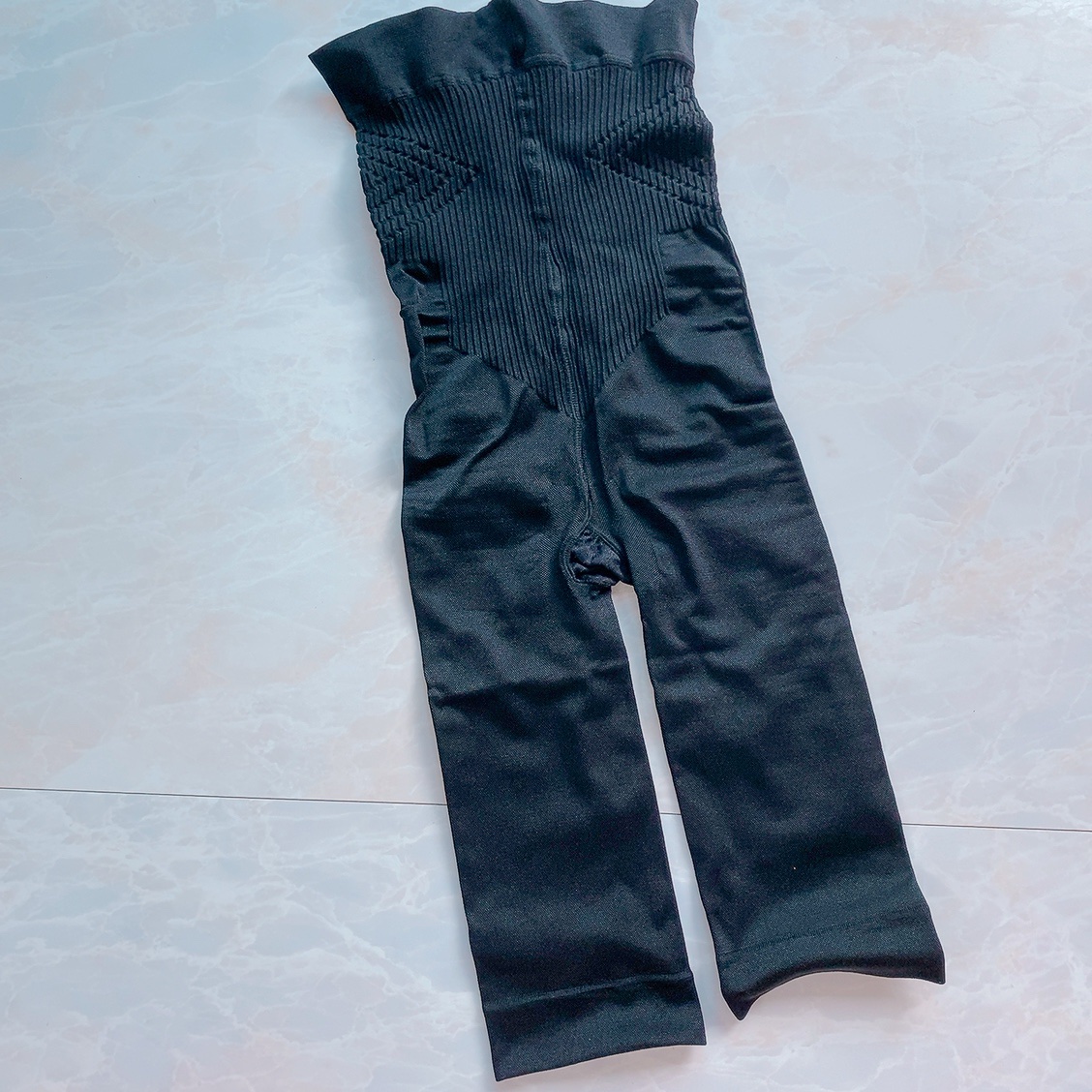 グラマラスパッツ・ビー/グラマラスパッツシリーズ/着圧ソックス・レギンスを使ったクチコミ（2枚目）