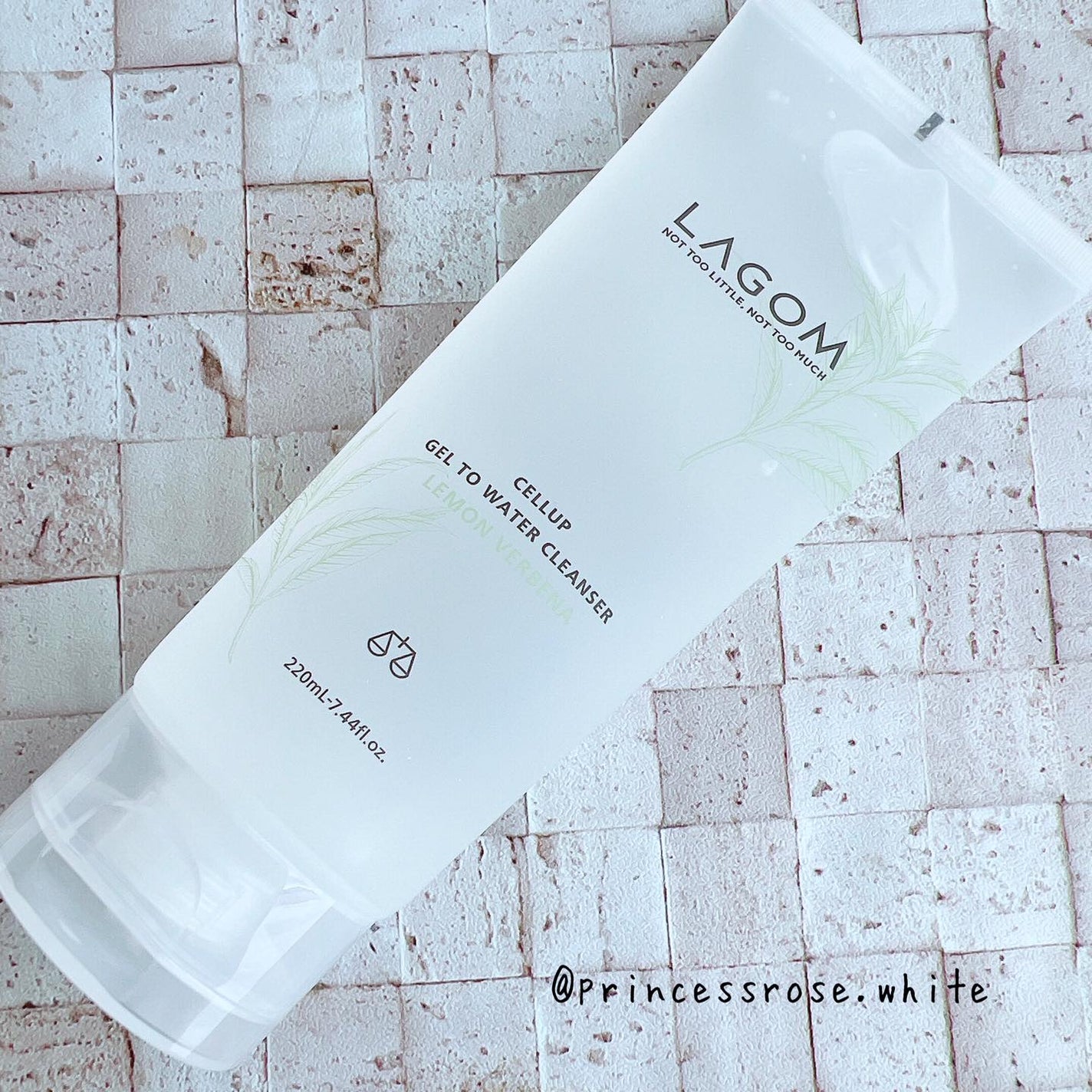 ラゴム ジェルトゥウォーター クレンザー(朝用洗顔)/LAGOM /その他洗顔料を使ったクチコミ(6枚目)