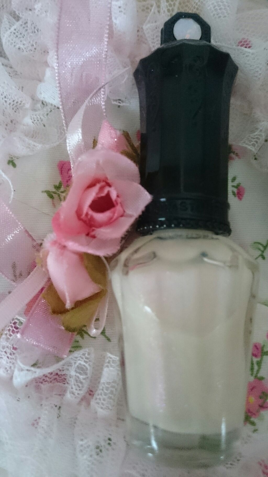 ネイルラッカー R/JILL STUART/マニキュアを使ったクチコミ(1枚目)