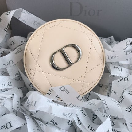 ディオールスキン フォーエヴァー クッション パウダー/Dior/ルースパウダーを使ったクチコミ(1枚目)