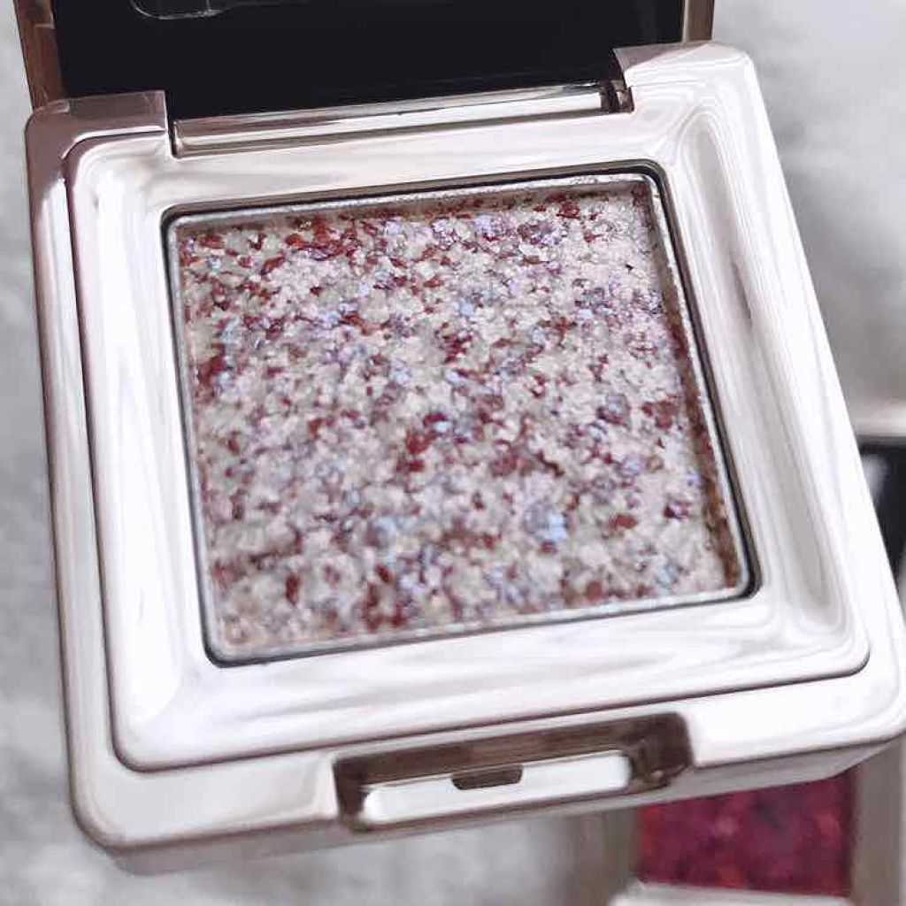 グリッタープリズム シャドウ/MISSHA/グリッターを使ったクチコミ（2枚目）