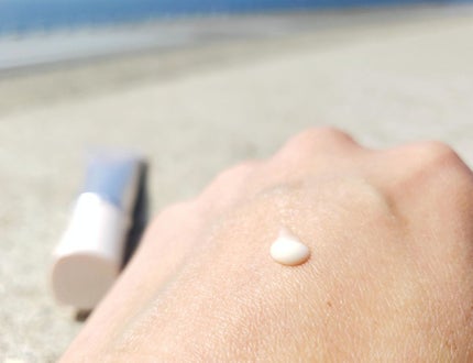 エリクシール ホワイト エンリッチド リンクルホワイトクリーム/エリクシール/アイケア・アイクリームを使ったクチコミ(2枚目)