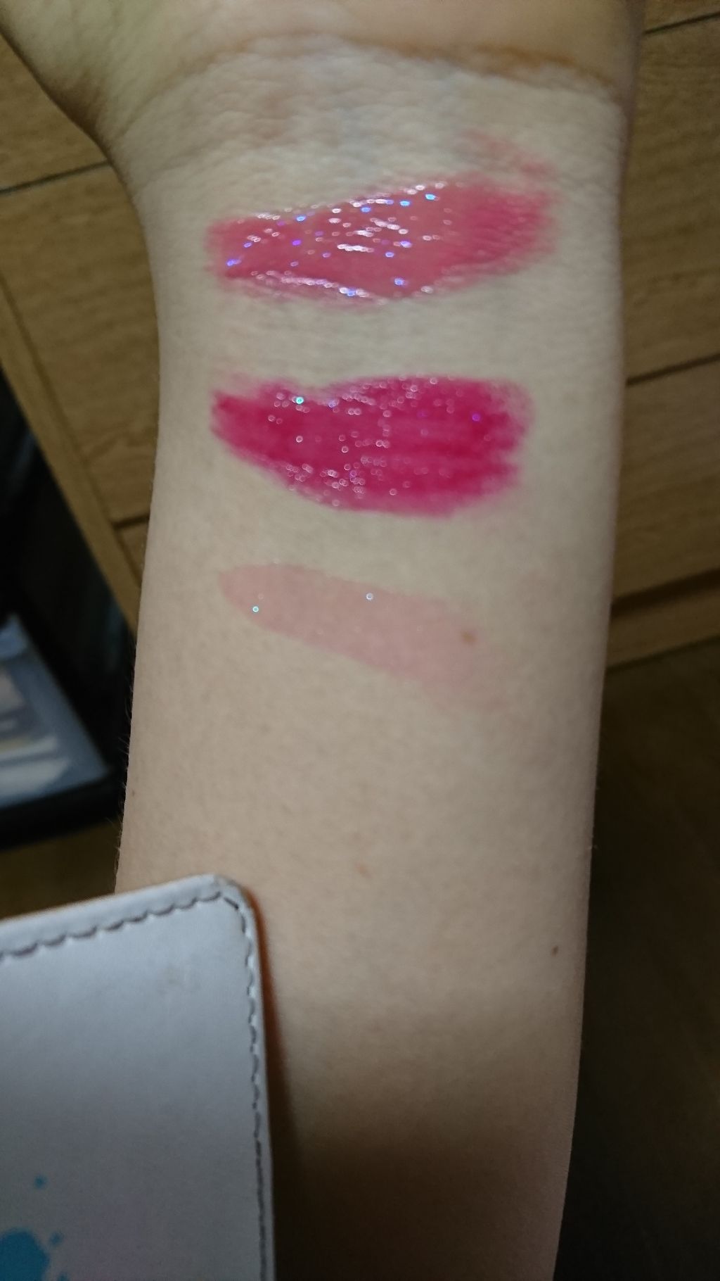 フォーエヴァージューシー オイルルージュ ティント 08 apple trick ★限定色/JILL STUART/リップティントを使ったクチコミ（2枚目）