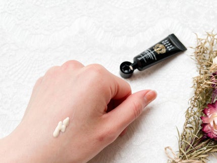 インテンシブ セラム ラディアンス プライマー/BOBBI BROWN/化粧下地を使ったクチコミ(2枚目)