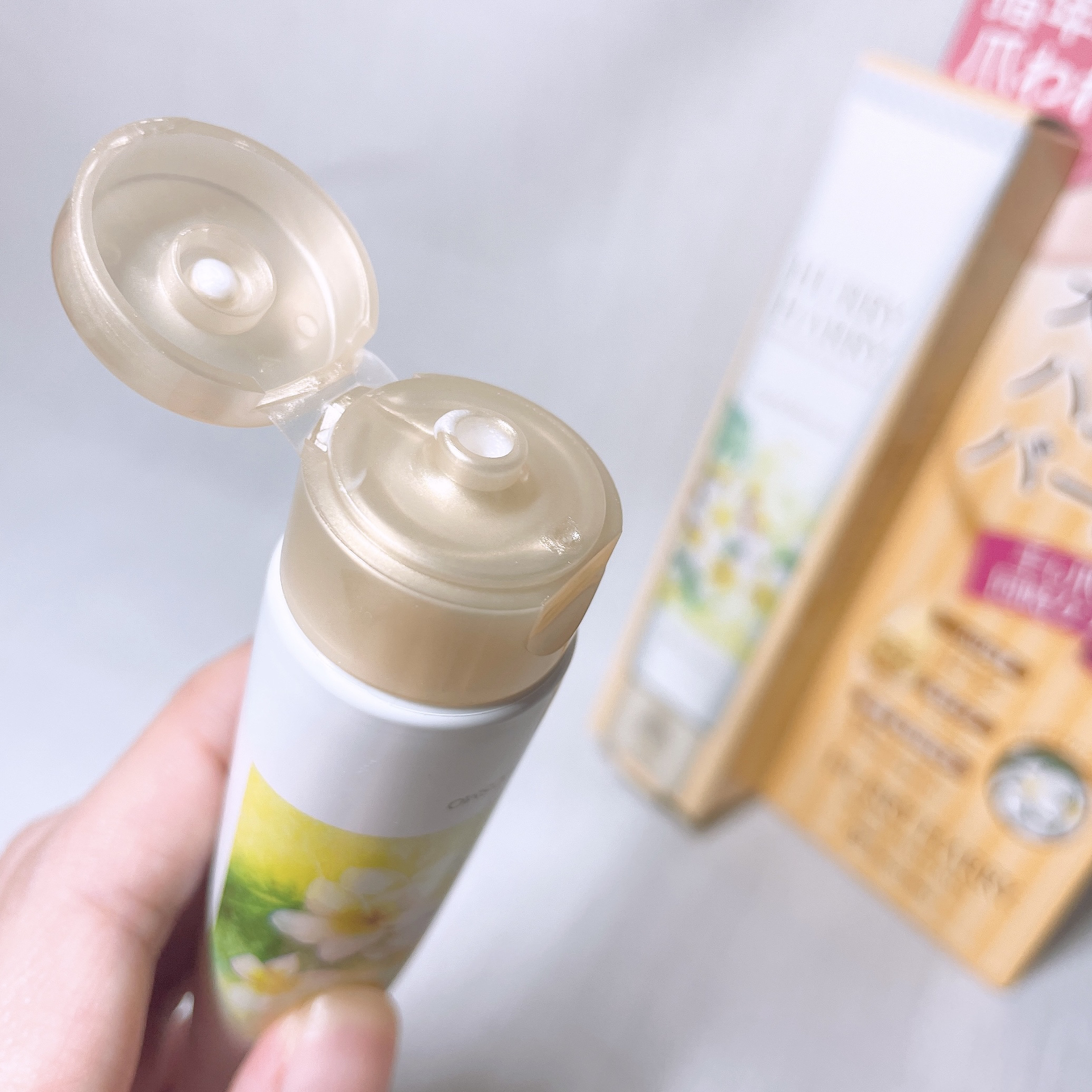 大人のハンドバーム ロイヤルプルメリアの香り/ハリーハリー/ハンドクリームを使ったクチコミ（3枚目）