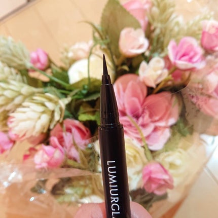 スキルレスライナー/LUMIURGLAS/リキッドアイライナーを使ったクチコミ(2枚目)