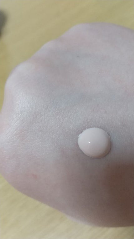 ラスティングタッチベース EM (エッセンスモイスト)/excel/化粧下地を使ったクチコミ(3枚目)