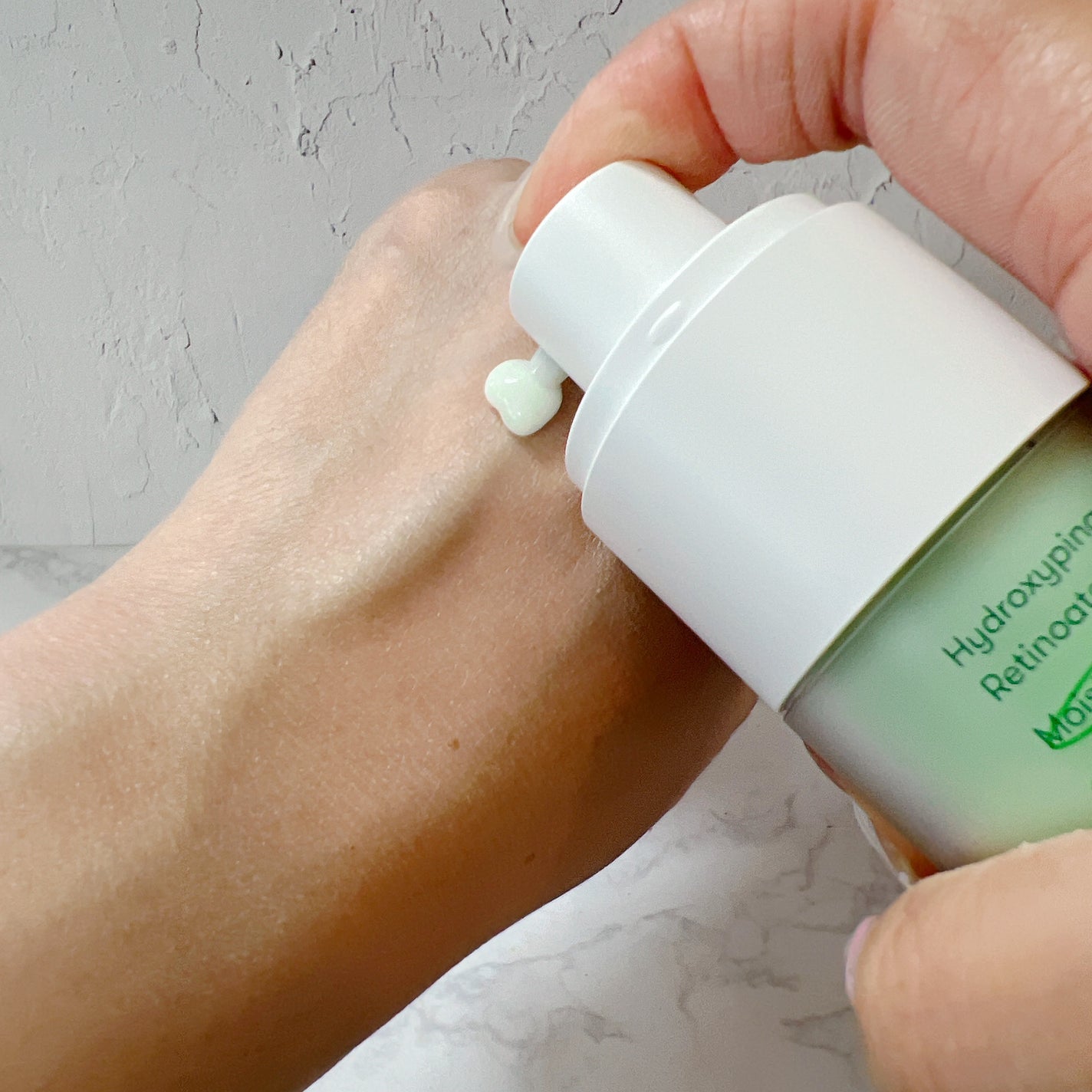 シカレチA エッセンス0.1/VT/美容液を使ったクチコミ(2枚目)