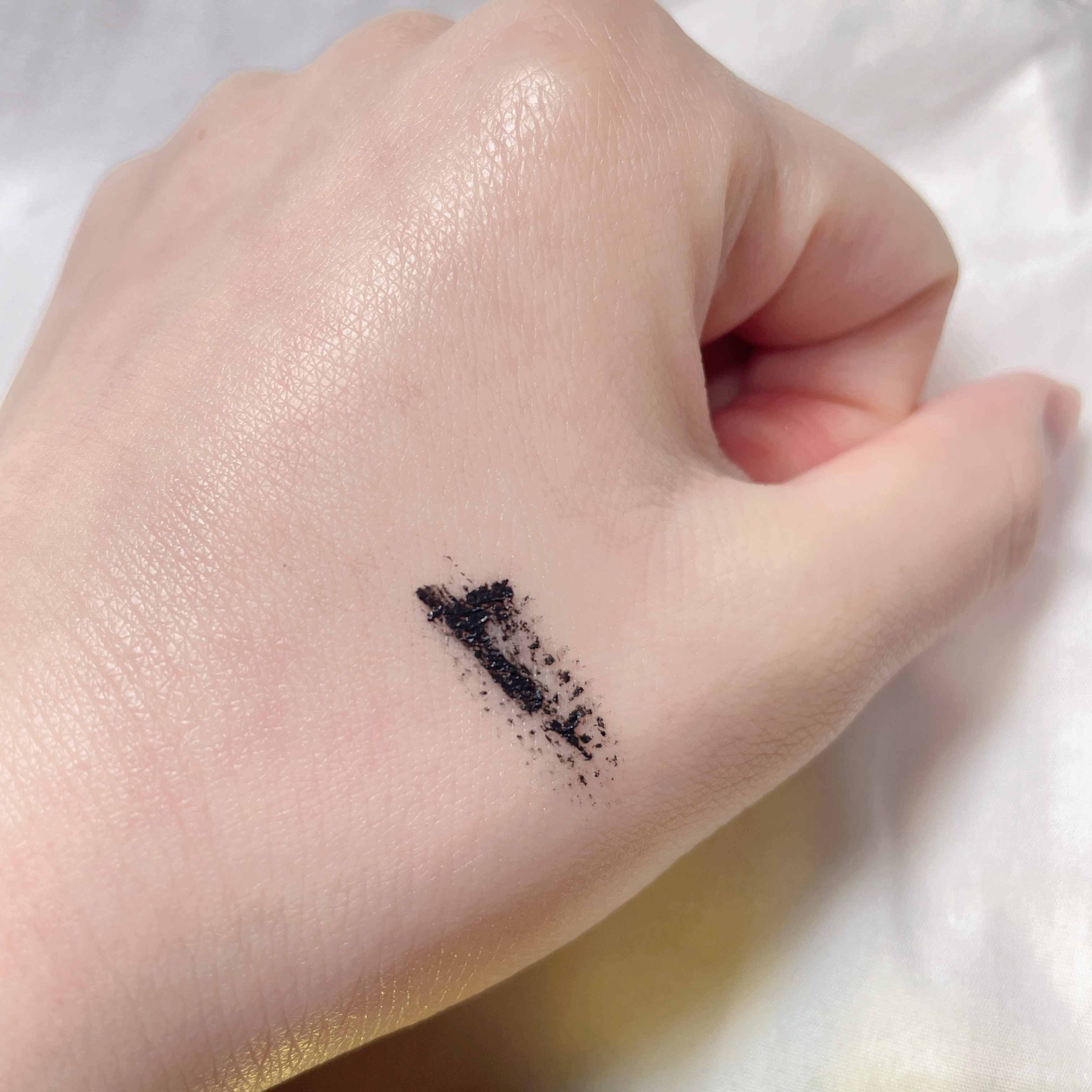 ボリューム エクスプレス マグナム ビッグショット 01 ブラック/MAYBELLINE NEW YORK/マスカラを使ったクチコミ（3枚目）