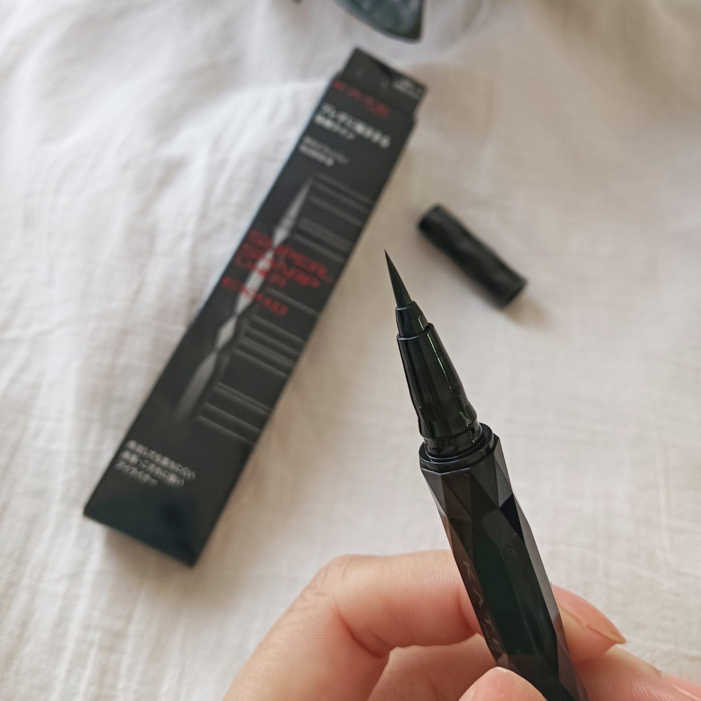 スーパーシャープライナーEX4.0/KATE/リキッドアイライナーを使ったクチコミ(3枚目)