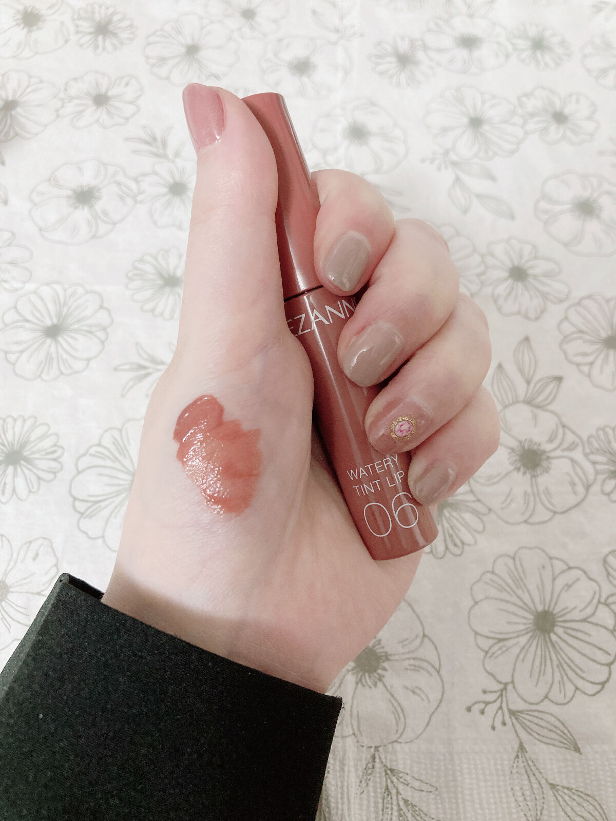 ウォータリーティントリップ/CEZANNE/リップティントを使ったクチコミ（3枚目）