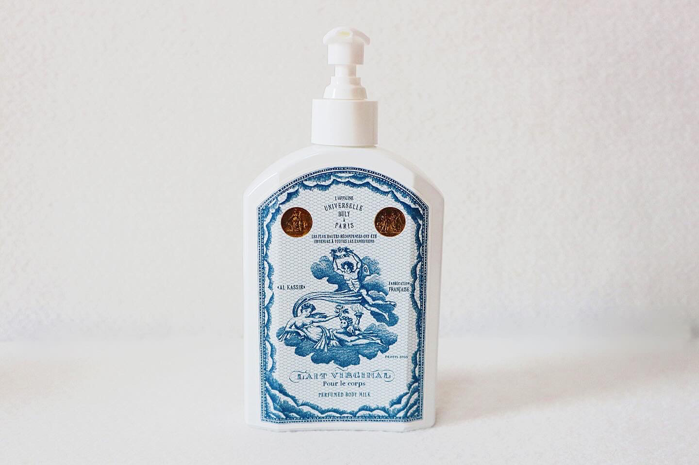 レ・ヴィルジナル/オフィシーヌ・ユニヴェルセル・ビュリー/ボディミルクを使ったクチコミ（2枚目）