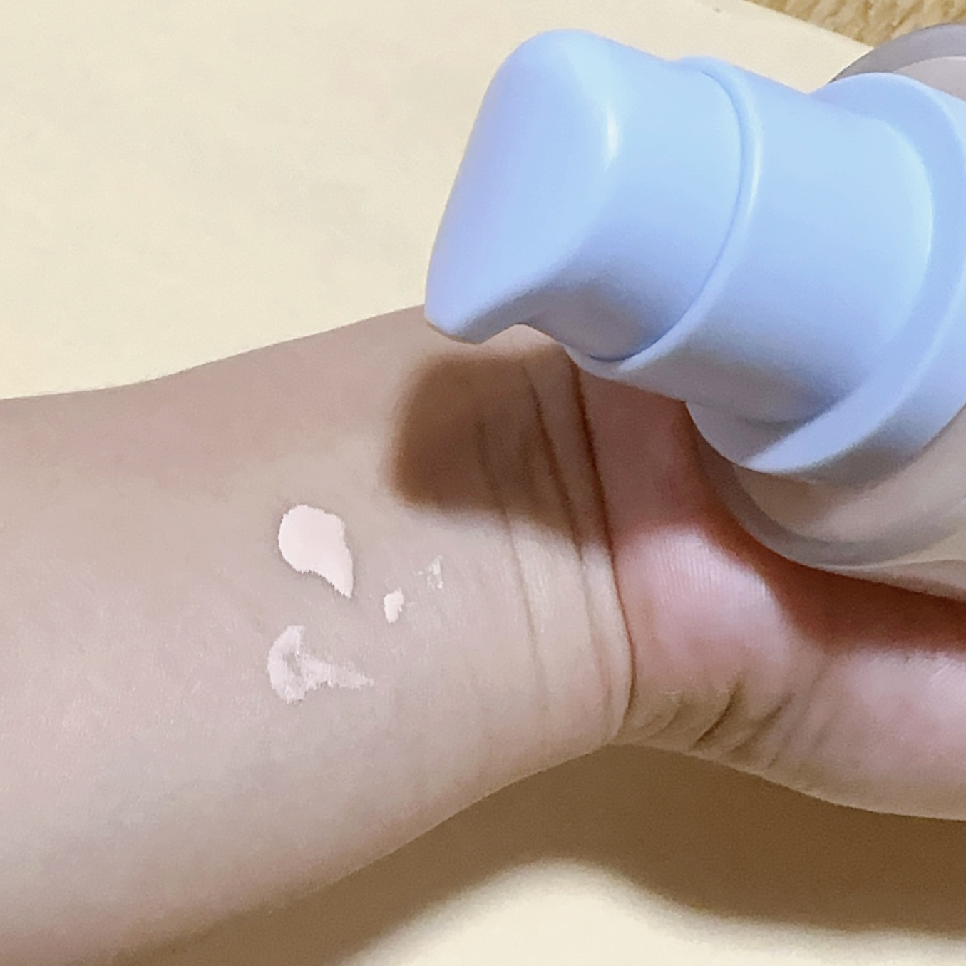 フィーファンデーションガラス/fwee/リキッドファンデーションを使ったクチコミ（3枚目）