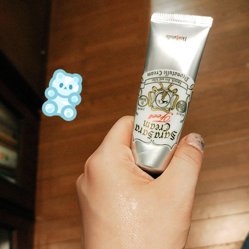 薬用足指さらさらクリーム/デオナチュレ/デオドラント・制汗剤を使ったクチコミ（3枚目）