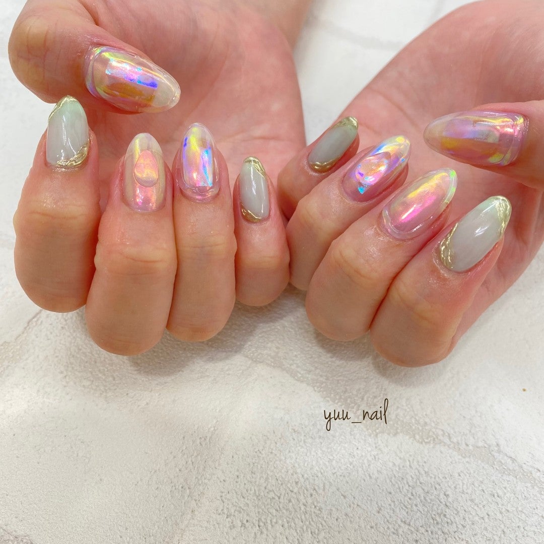 YUKA on LIPS 「.うるうるnail🧊..#nail#nailist#ネイル#ネ..」(2枚目)