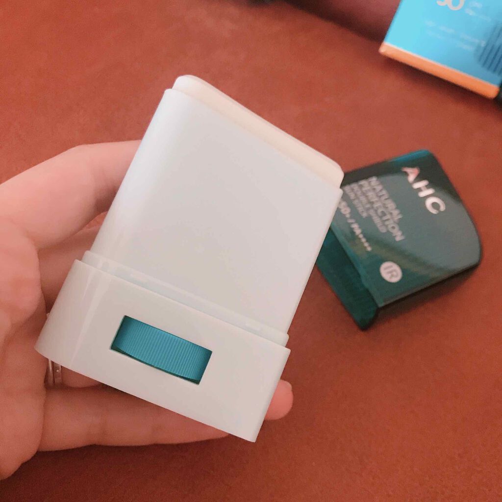  ナチュラルパーフェクションフレッシュサンスティック/AHC/日焼け止めスティックを使ったクチコミ（3枚目）